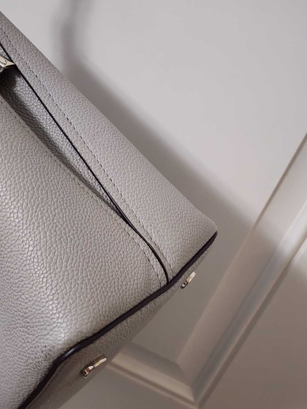 Kate Spade Pebbled Leather Satchel Gray Structured Tote Gold Hardware Crossbody - Picture 11 of 14